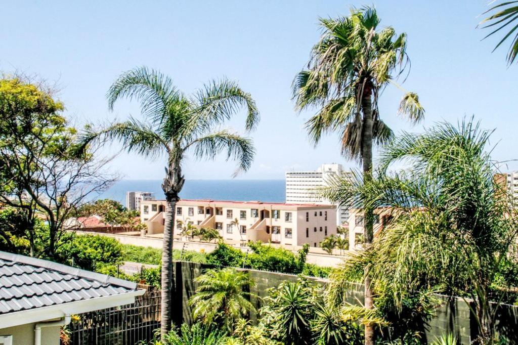 Blue Waves Lodge Umhlanga Rocks Extérieur photo