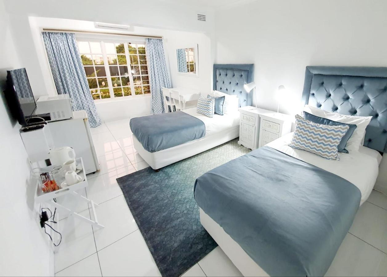 Blue Waves Lodge Umhlanga Rocks Extérieur photo