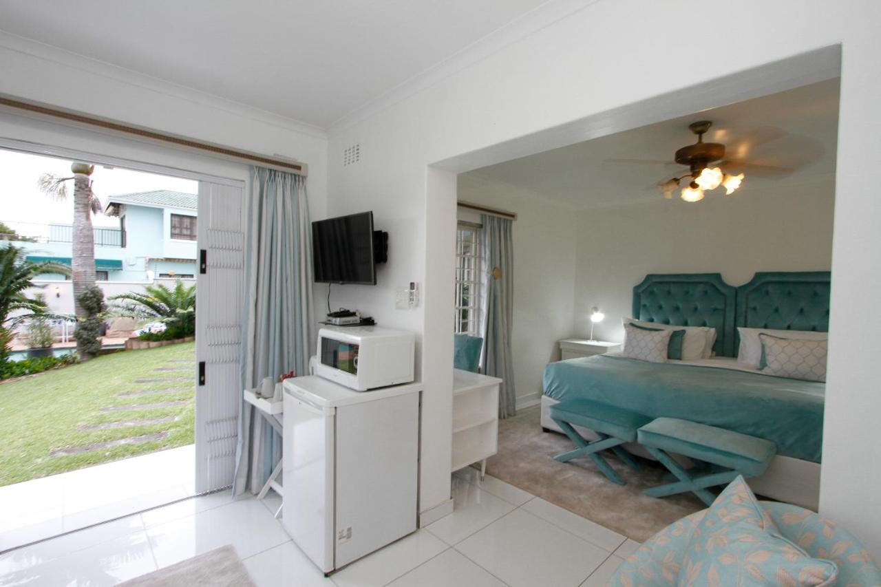 Blue Waves Lodge Umhlanga Rocks Extérieur photo