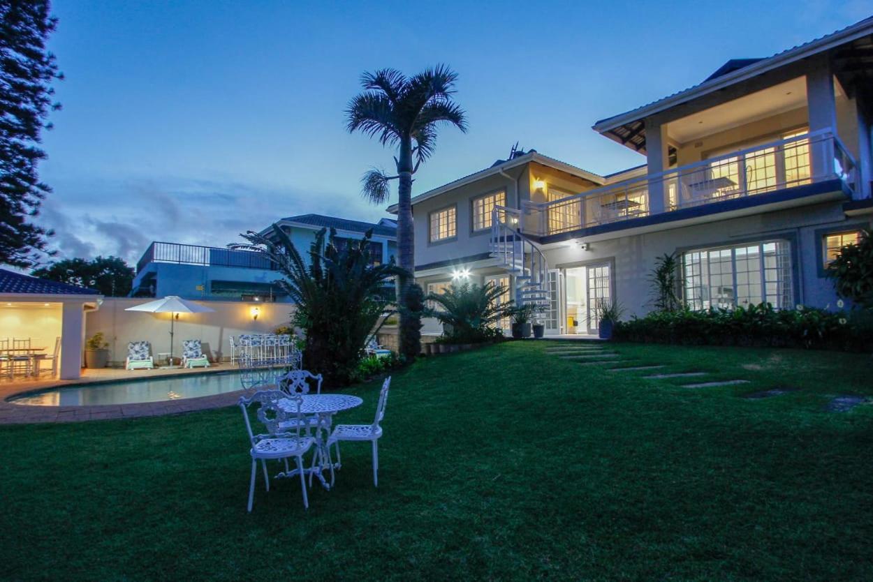 Blue Waves Lodge Umhlanga Rocks Extérieur photo